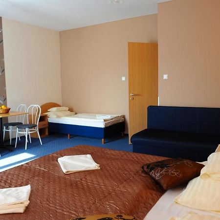 Papillon Apartment Budapest Exterior foto